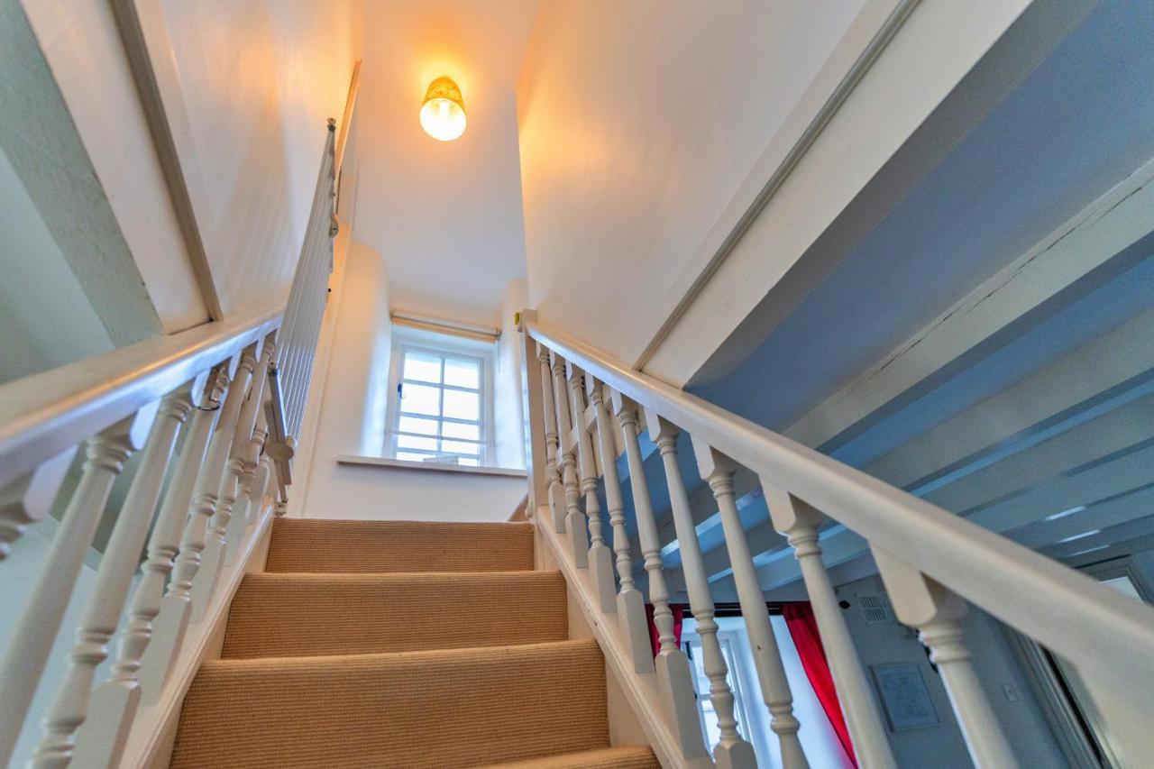 Finest Retreats - Forge Cottage Padstow Bagian luar foto