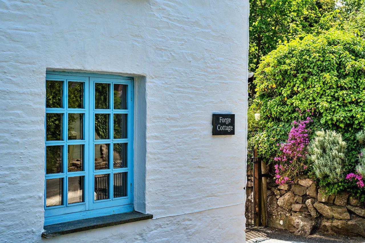 Finest Retreats - Forge Cottage Padstow Bagian luar foto
